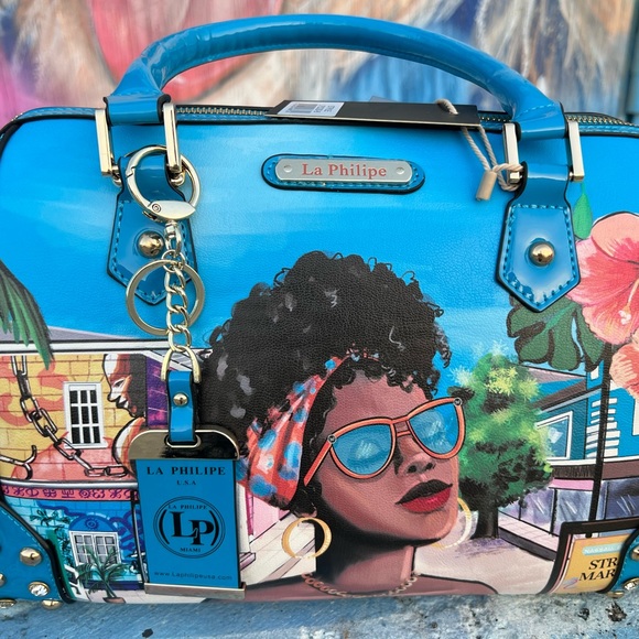 La Philipe purse studs made in Miami new with tag and keychain bag - Picture 1 of 12